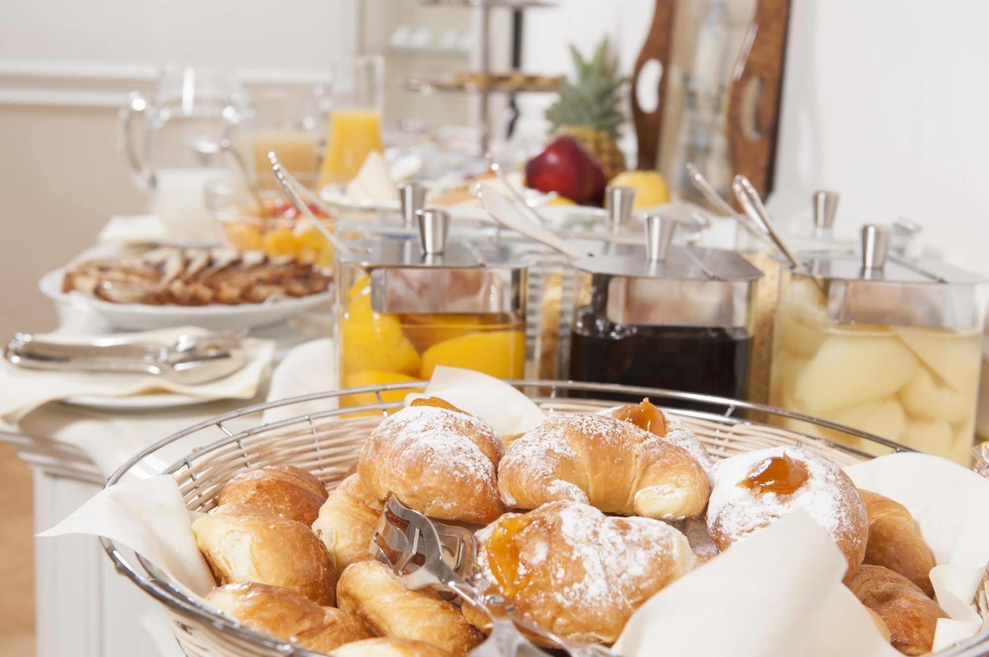 Palazzo Ruspoli Apartment Florence Ngoại thất bức ảnh
